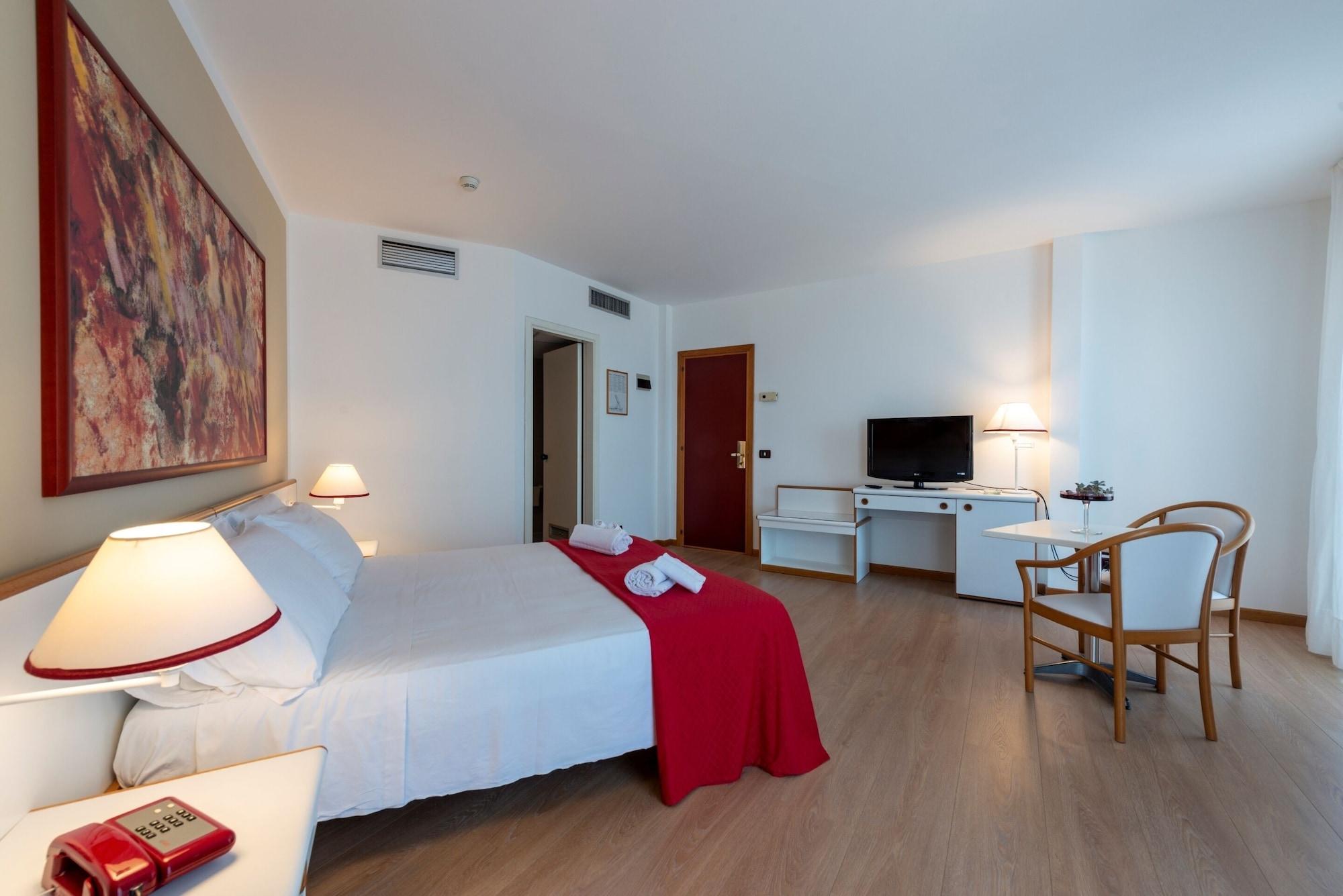 Hotel Torre Normanna Altavilla Milicia Exterior photo
